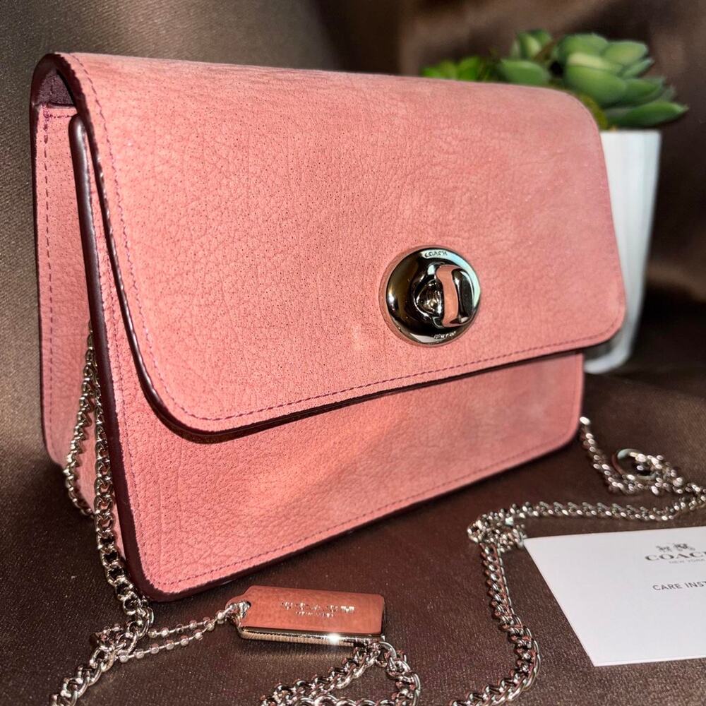 Coach pink leather crossbody bag excellent condition - Picture 3 of 6